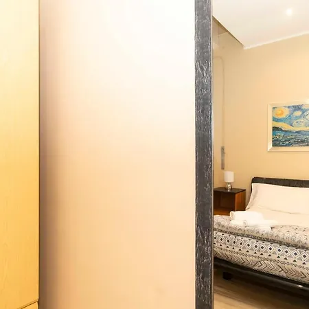 Apartment Piazza Solferino Lovely And Flat